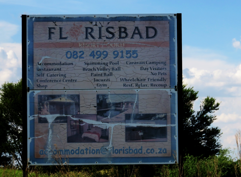Soutpan Florisbad road sign.jpg